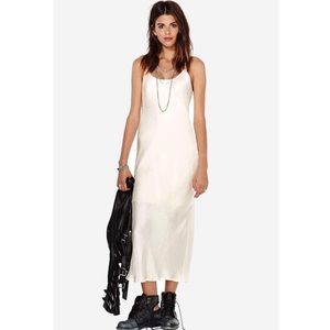 NASTY GAL SATIN DRESS